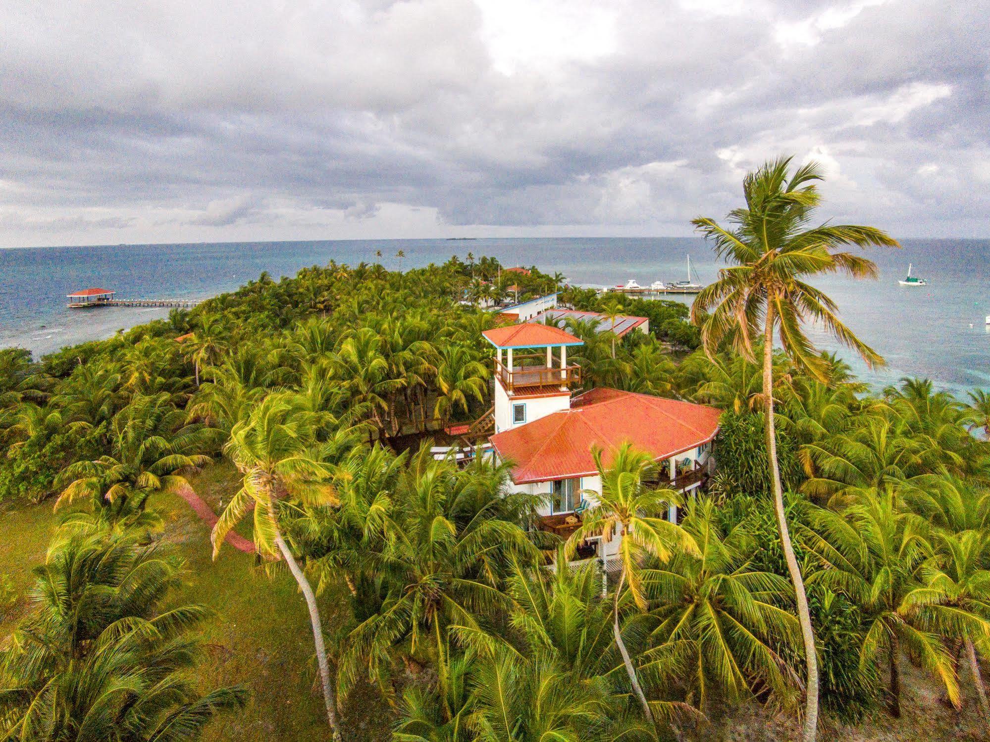 Placencia Hatchet Caye Island Resort (Adults Only) מראה חיצוני תמונה